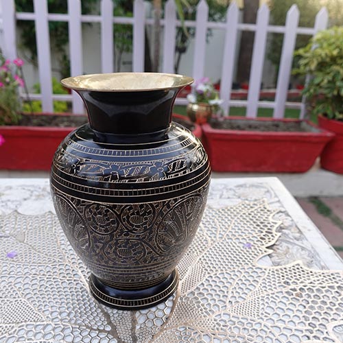 Artisanal Bidri Nakkashi ( 8 Inches) Black carved Brass Flower Pot Collectible Art, Perfect for Home Decoration and Gifting Handicraft items online