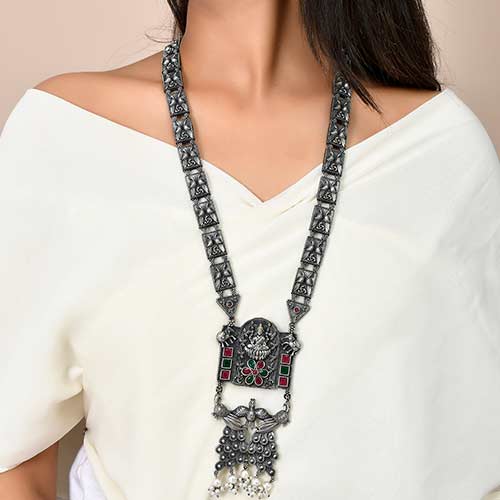Oxidized Silver Plated Red and Green Monalisa Stones White Pearls Brass Laxmi Set Affordable jewellery singapore