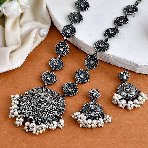 Oxidized Silver Plated White Pearls Brass Necklace Set Jewellery online singapore