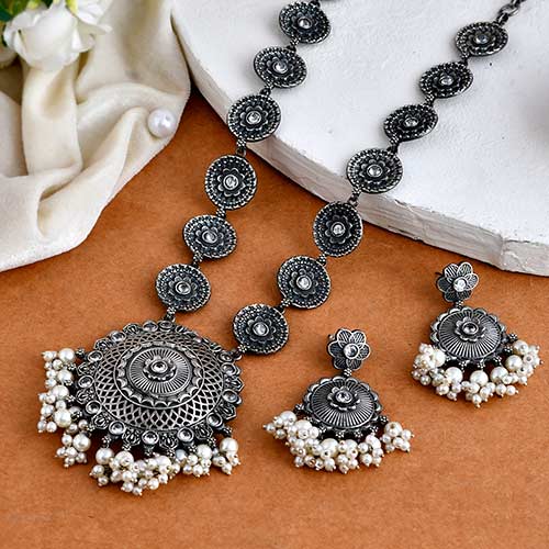 Oxidized Silver Plated White Pearls Brass Necklace Set Jewellery online singapore