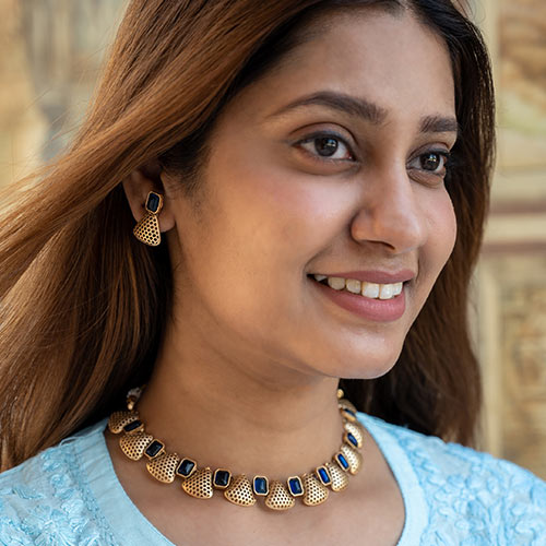 Gold plated Brass Choker Neckpiece with a pair of matching Jhumka earrings Affordable jewellery singapore