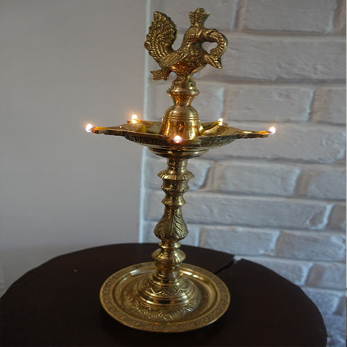 Indian handicraft Brass Diya Peacock Kuthu Vilakku/Inauguration Lamp 14 Handicraft items online